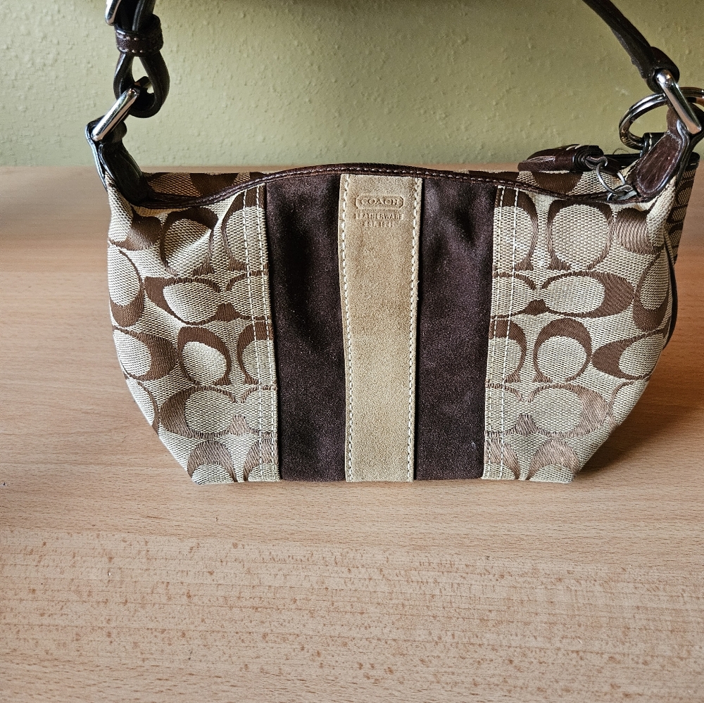Wristlet